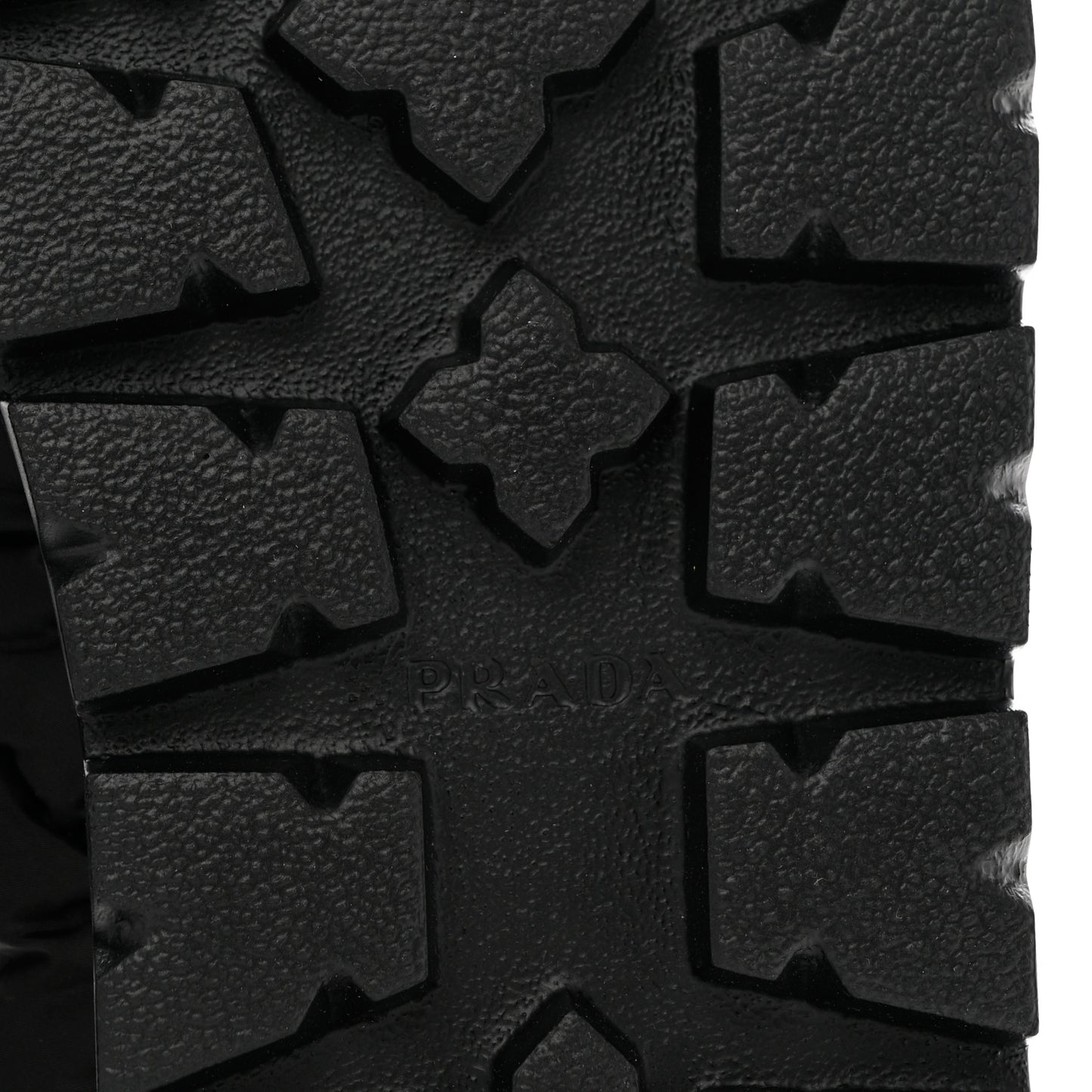 Re-Nylon Piuma Triangle Logo Padded Drawcord 20mm Snow Boots 38.5 Black
