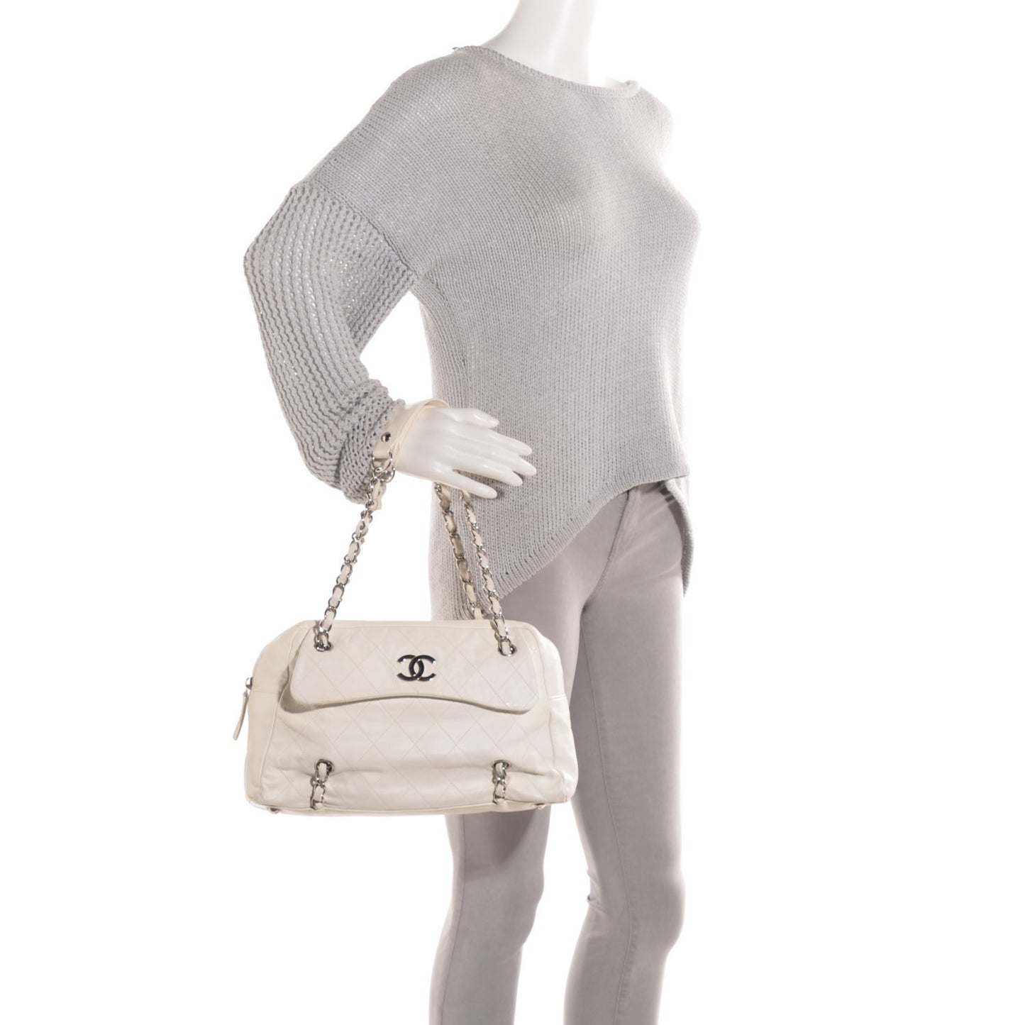 Lambskin Quilted Chain Around Tote White