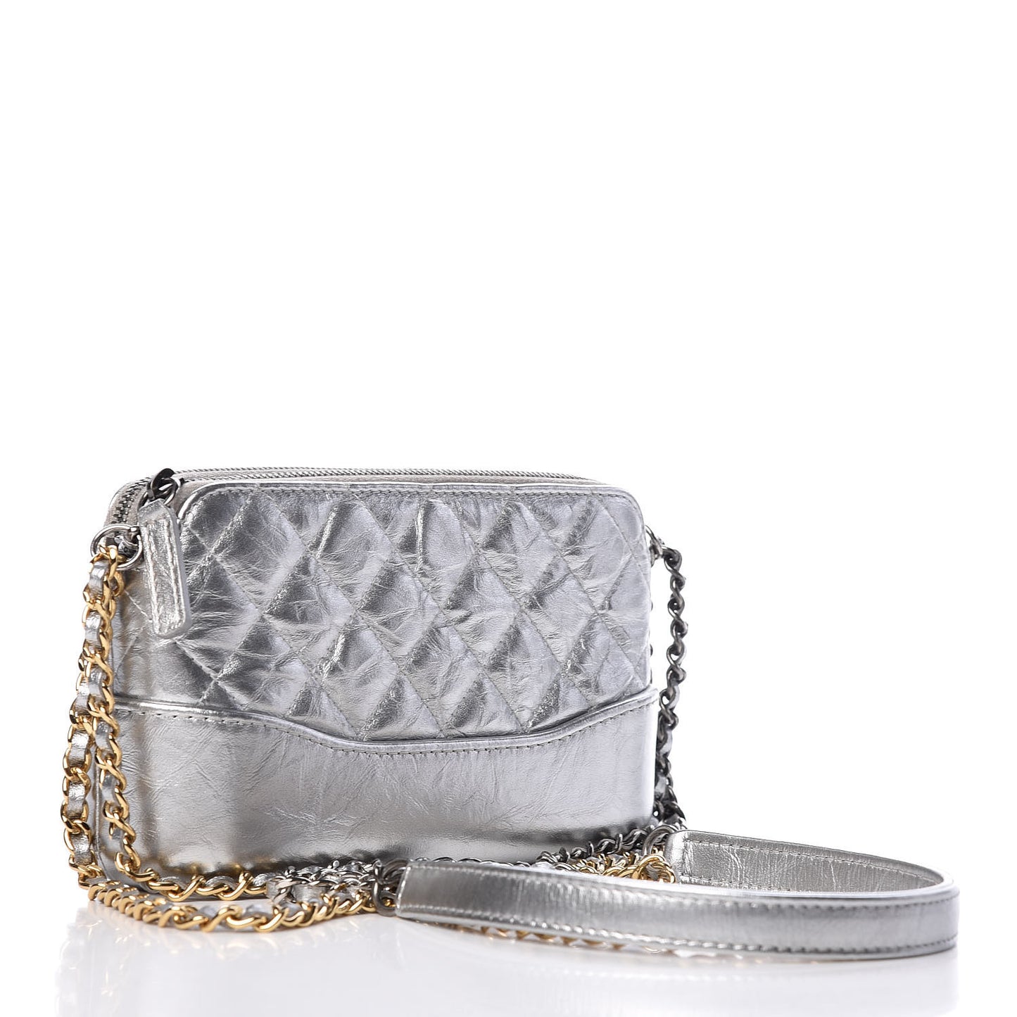 Metallic Lambskin Calfskin Quilted Small Gabrielle Clutch With Chain Silver