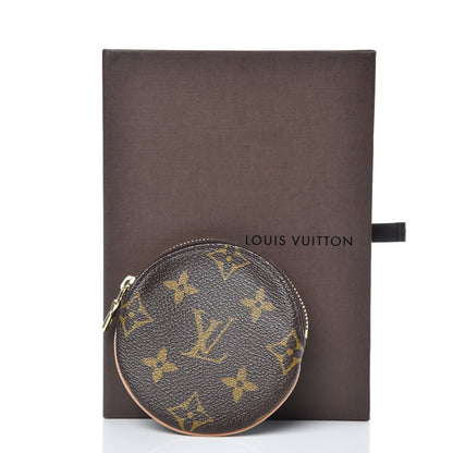 Louis Vuitton Monogram Round Coin Purse 8 of 8