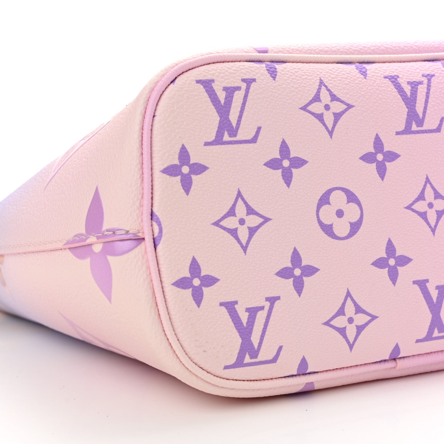 Louis Vuitton Monogram Giant Spring In The City Marshmallow Hobo PM Sunrise Pastel 8 of 9
