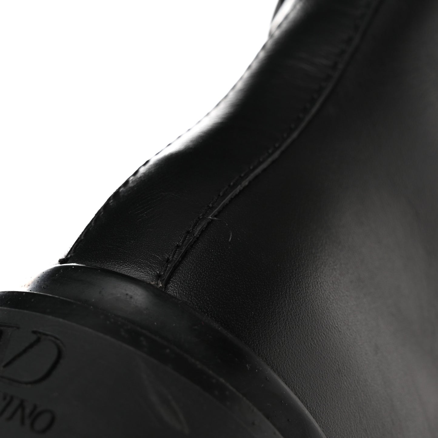Calfskin Tonal Roman Stud 20/40mm Combat Boots 39 Black
