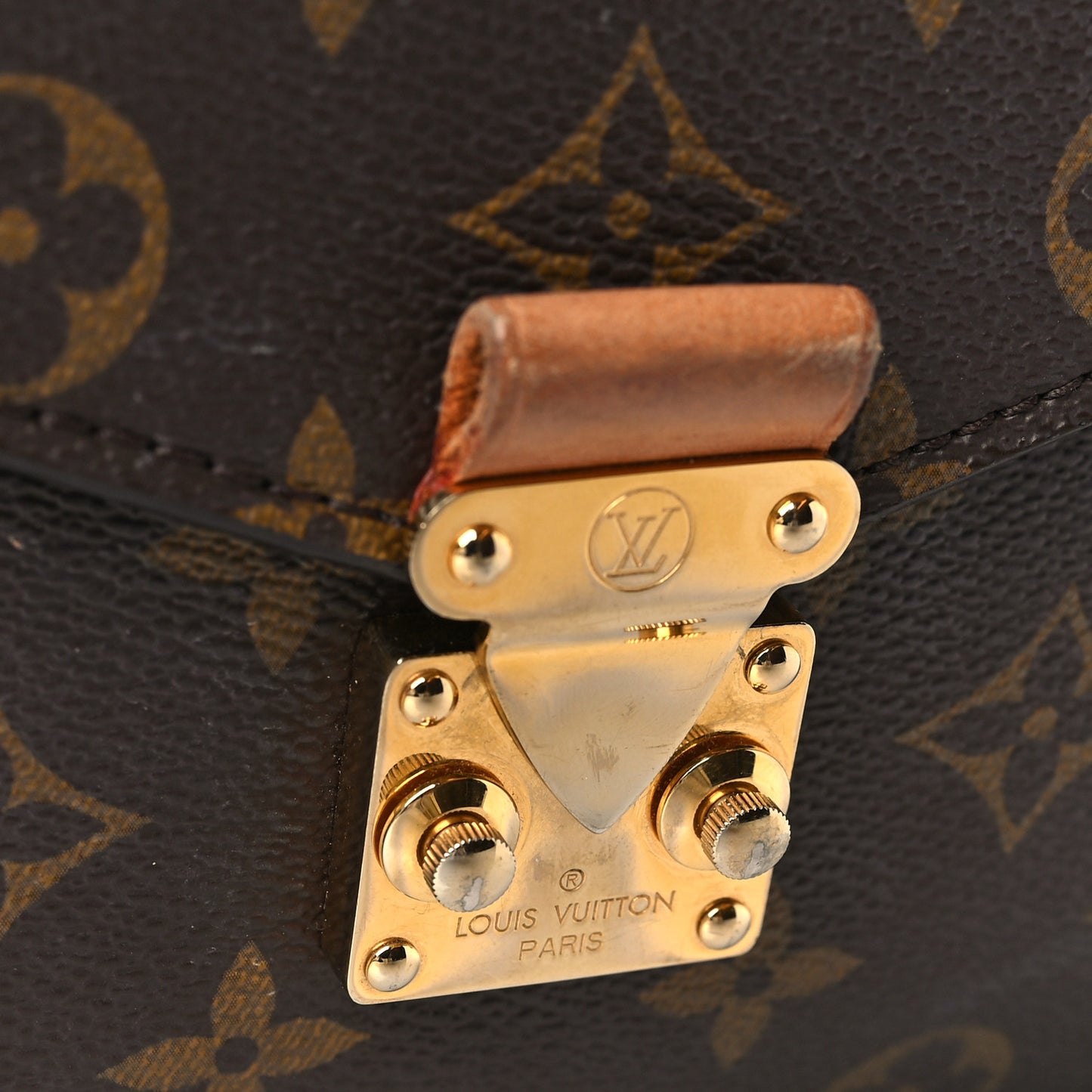 Monogram Pochette Metis