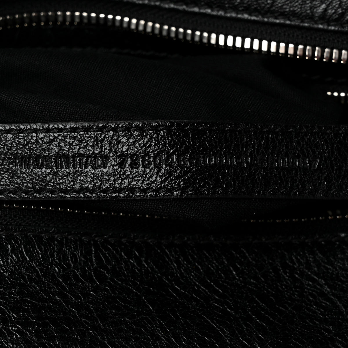 Agneau Arena Small Neo Cagole City Handbag Black