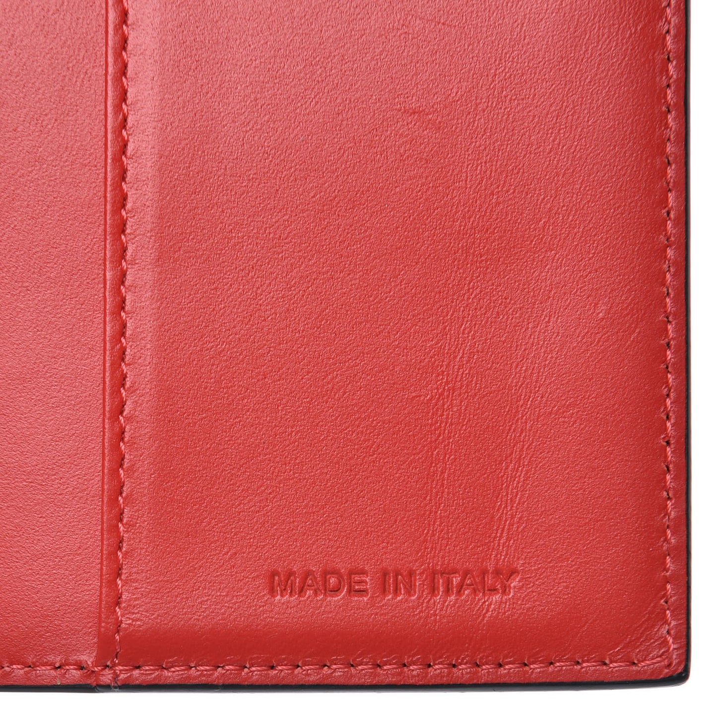 CHRSTIAN LOUBOUTIN Patent Calfskin Loubipass Trash-Print Passport Holder Multi