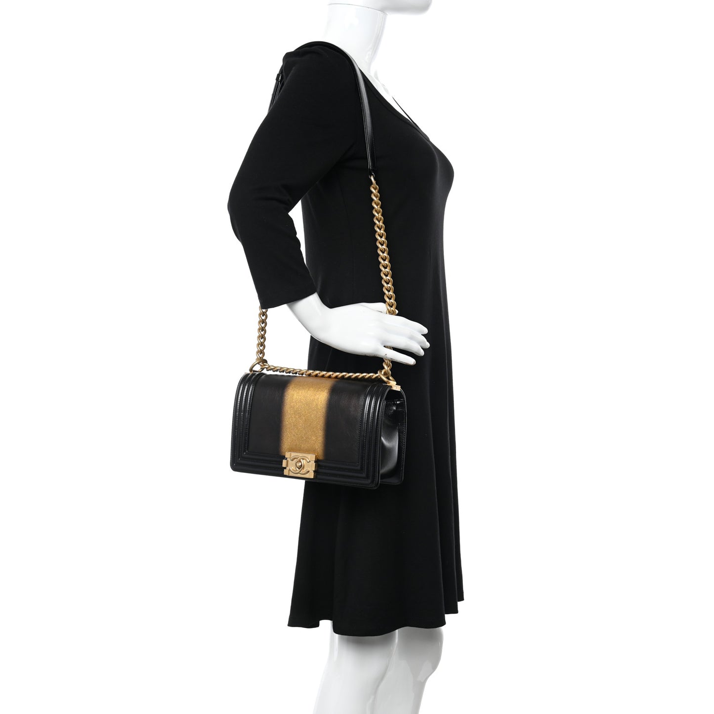Metallic Glazed Calfskin Medium Boy Flap Black Gold