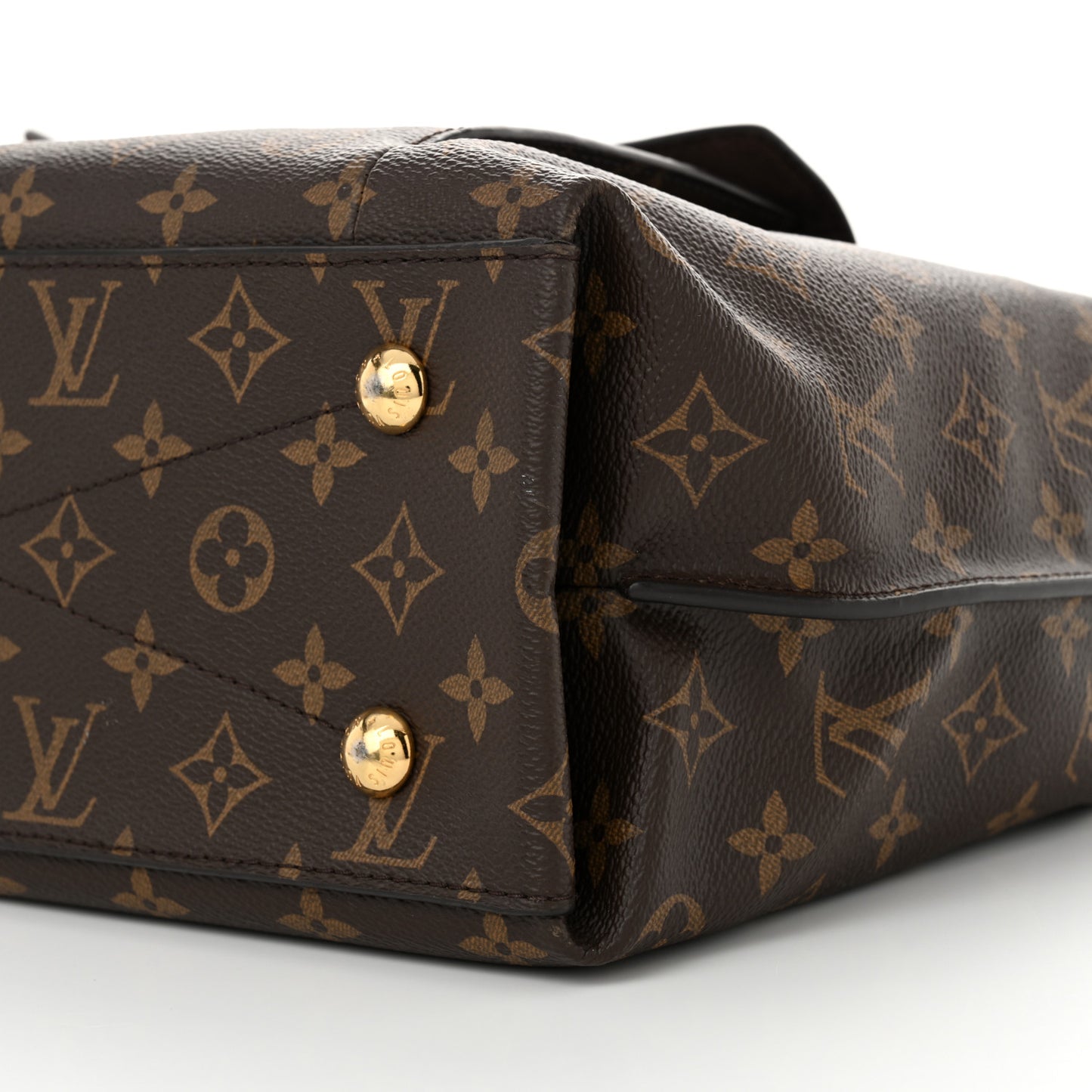 Monogram Metis