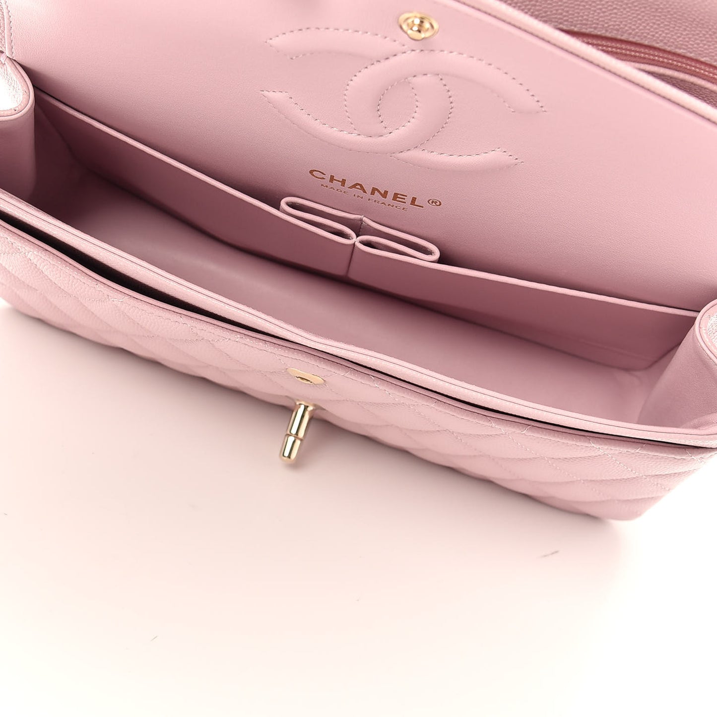 Caviar Quilted Medium Double Flap Light Pink