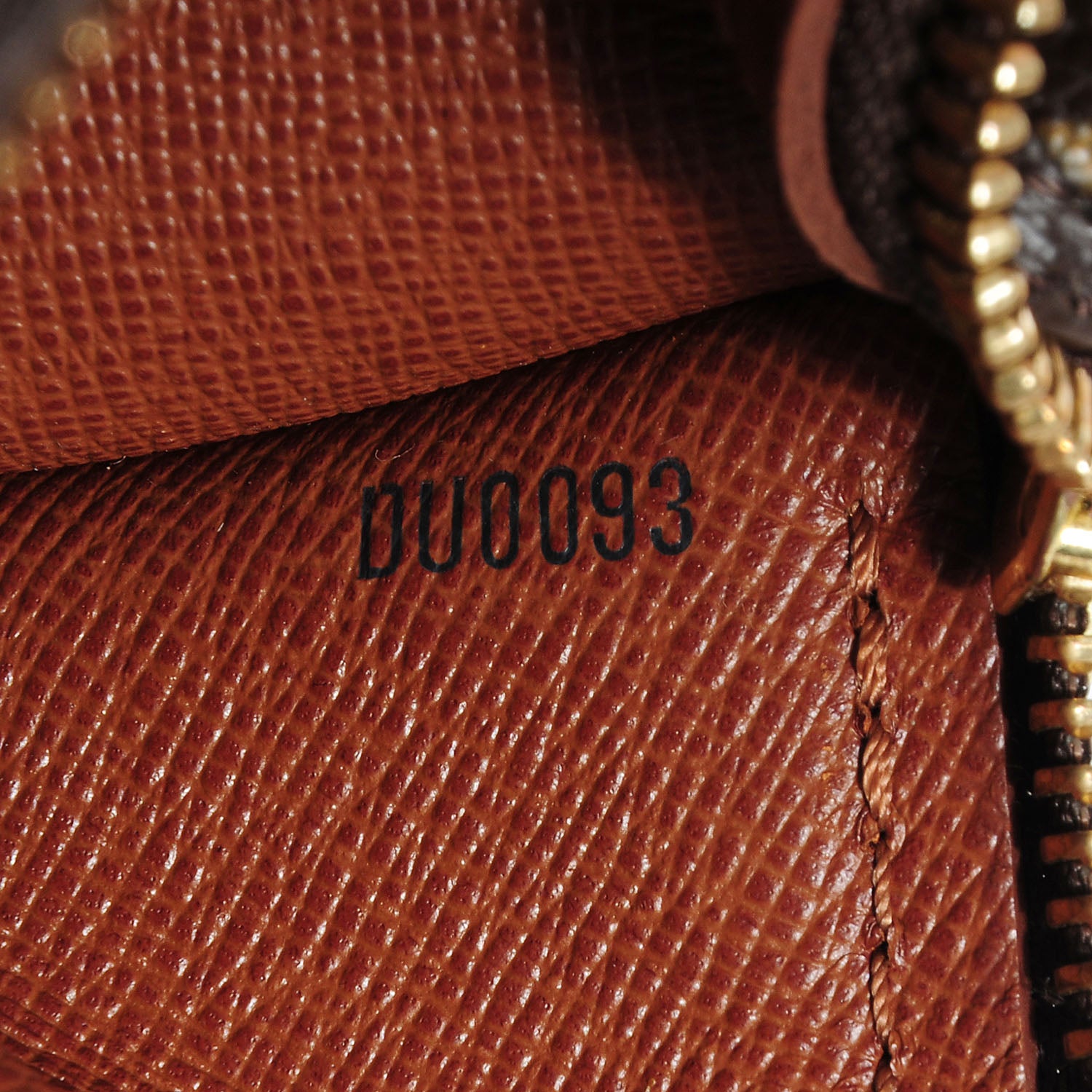 Louis Vuitton Monogram Papillon 26 7 of 7