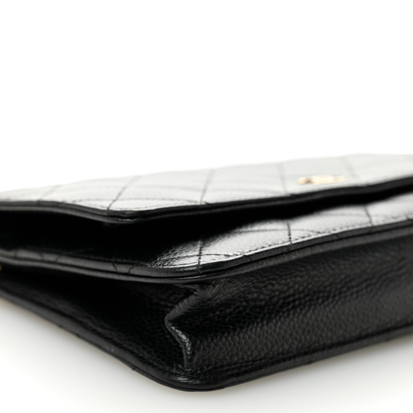 Caviar Quilted Wallet on Chain WOC Black