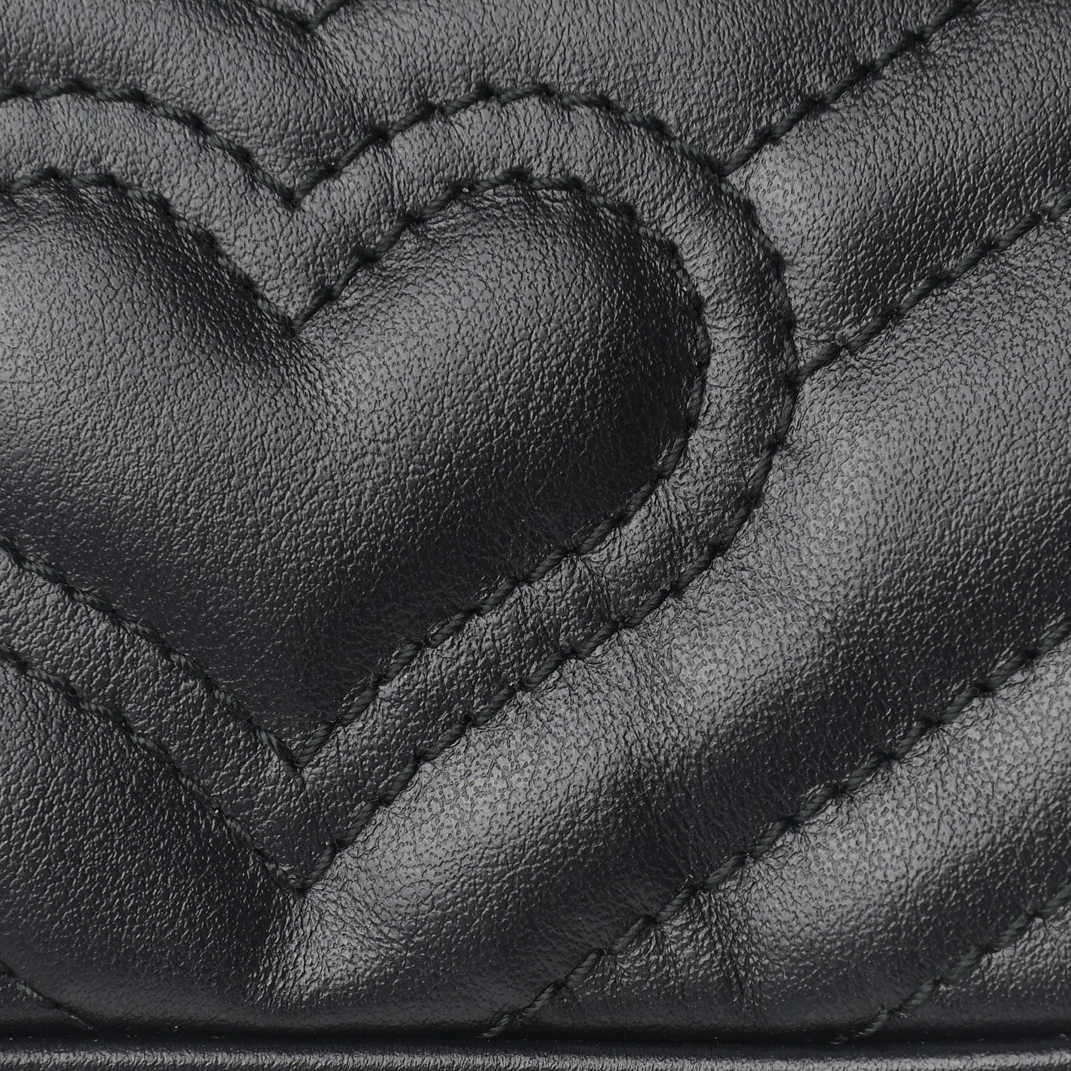 Gucci Calfskin Matelasse GG Marmont 2.0 Coin Purse On A Chain Black 9 of 13