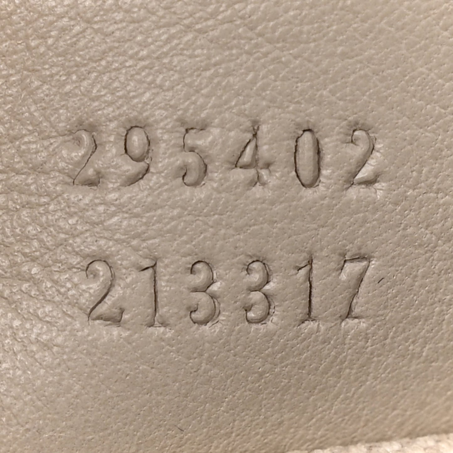 Guccissima Signature Medium Emily Chain Shoulder Bag Mystic White