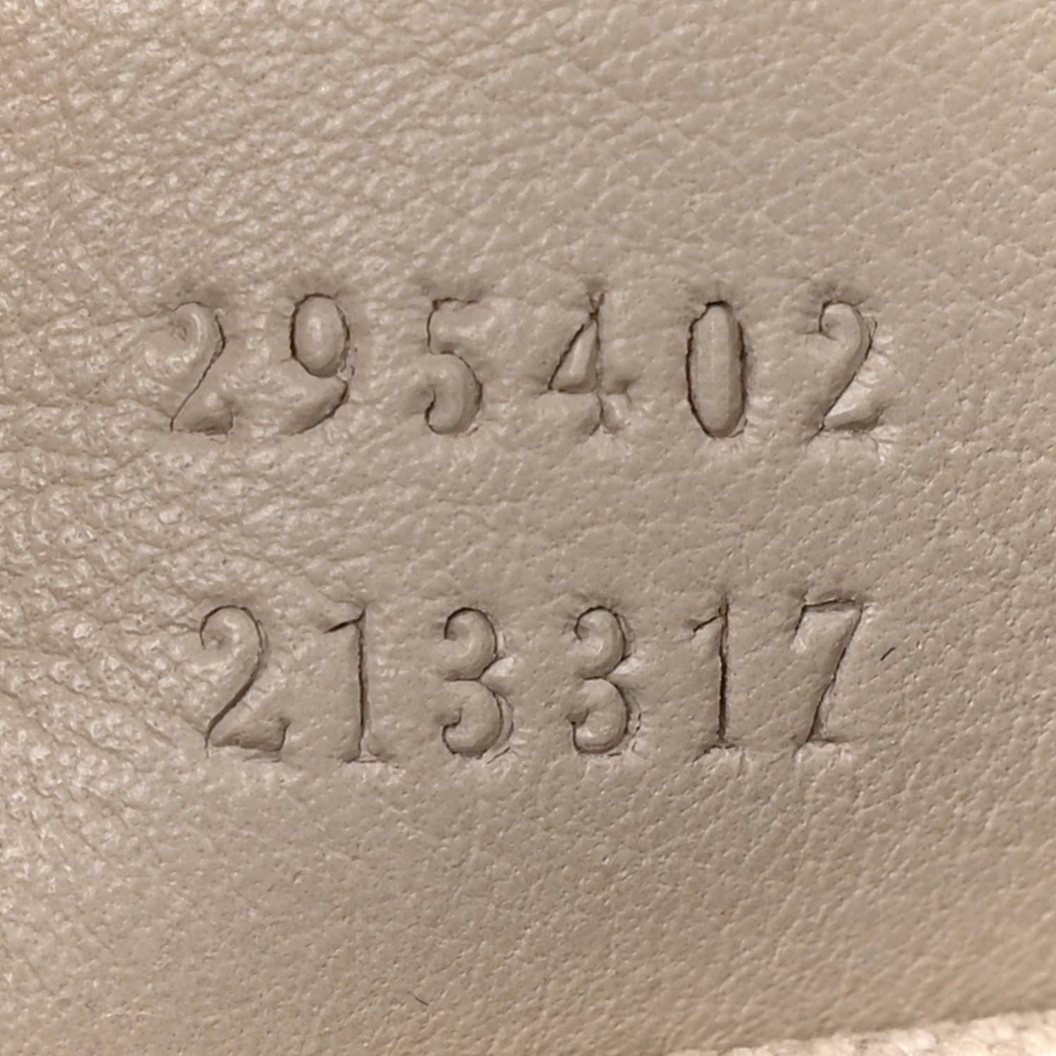 Gucci Guccissima Signature Medium Emily Chain Shoulder Bag Mystic White 7 of 21