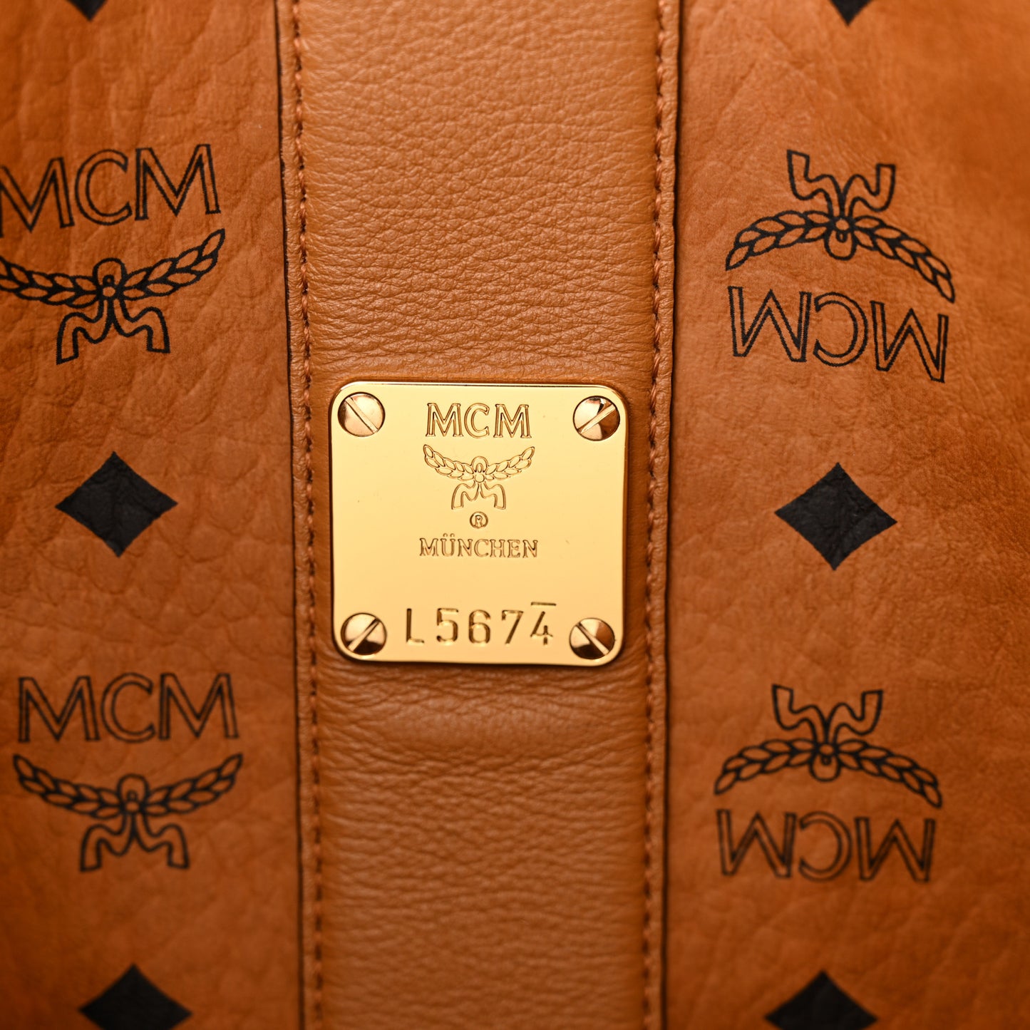 Visetos Medium Liz Reversible Shopper Tote Cognac