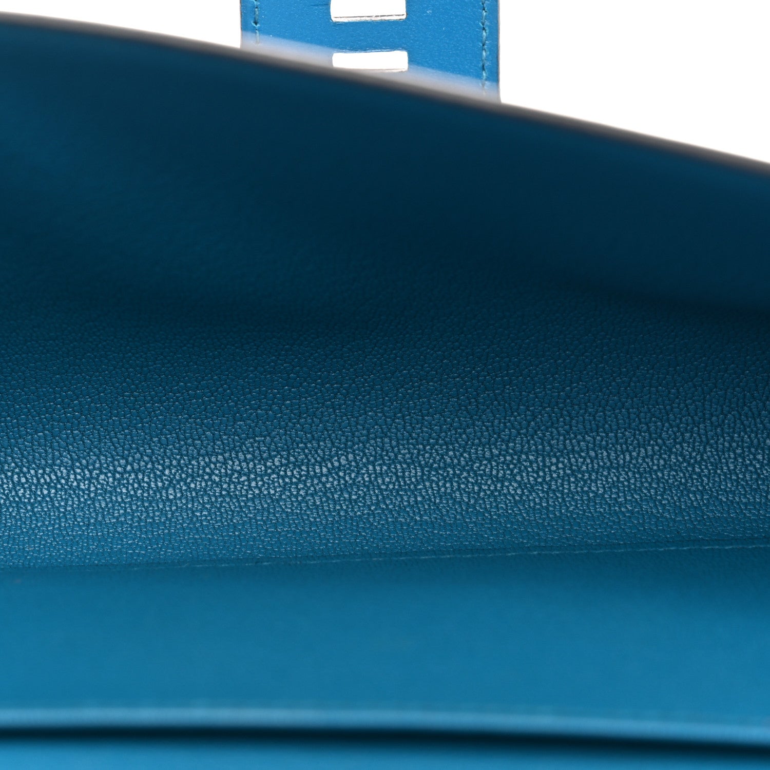 Hermes Tadelakt Medor 23 Clutch Bleu Izmir 5 of 14