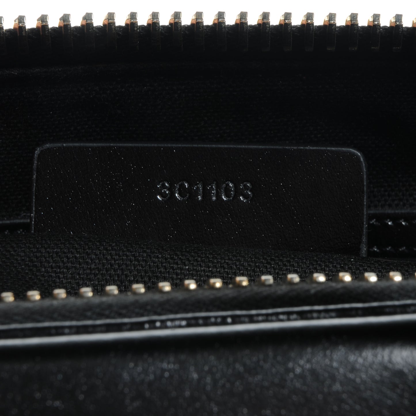 Shiny Lord Calfskin Medium Antigona Black