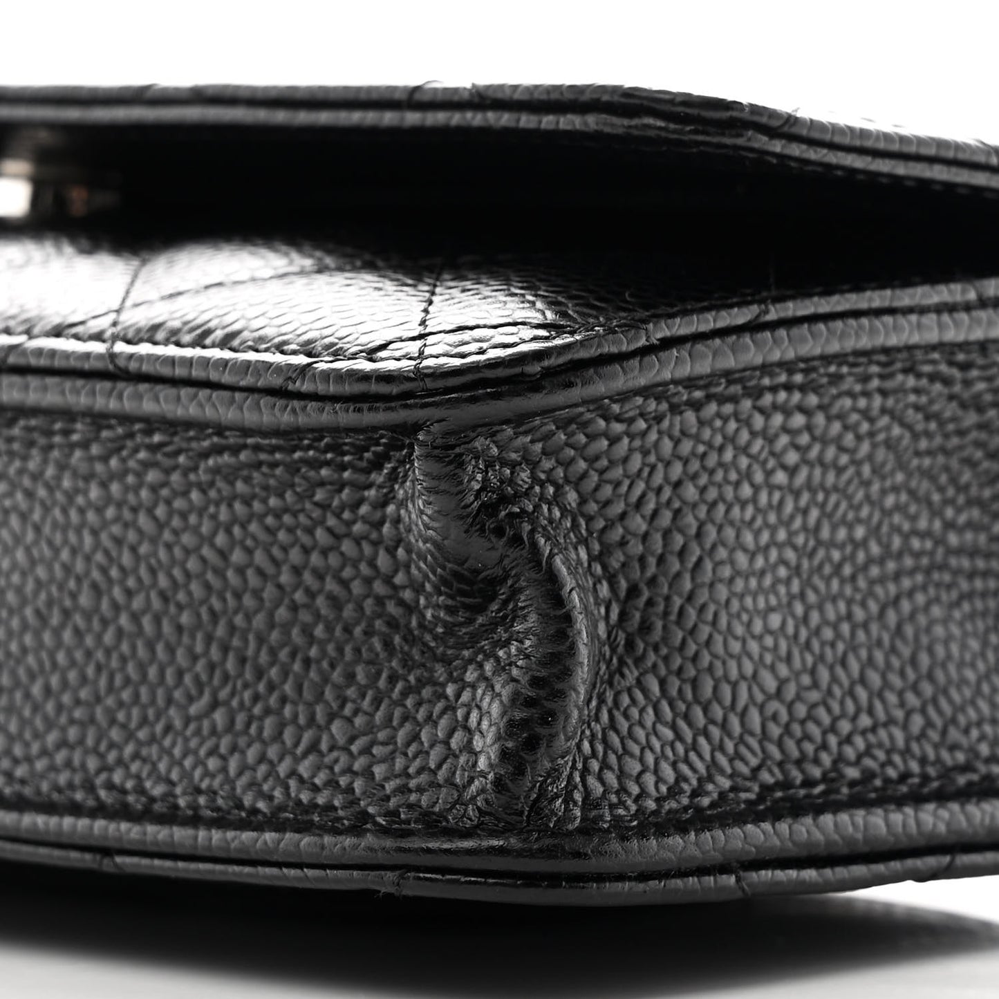 Caviar Quilted Wallet on Chain WOC Black