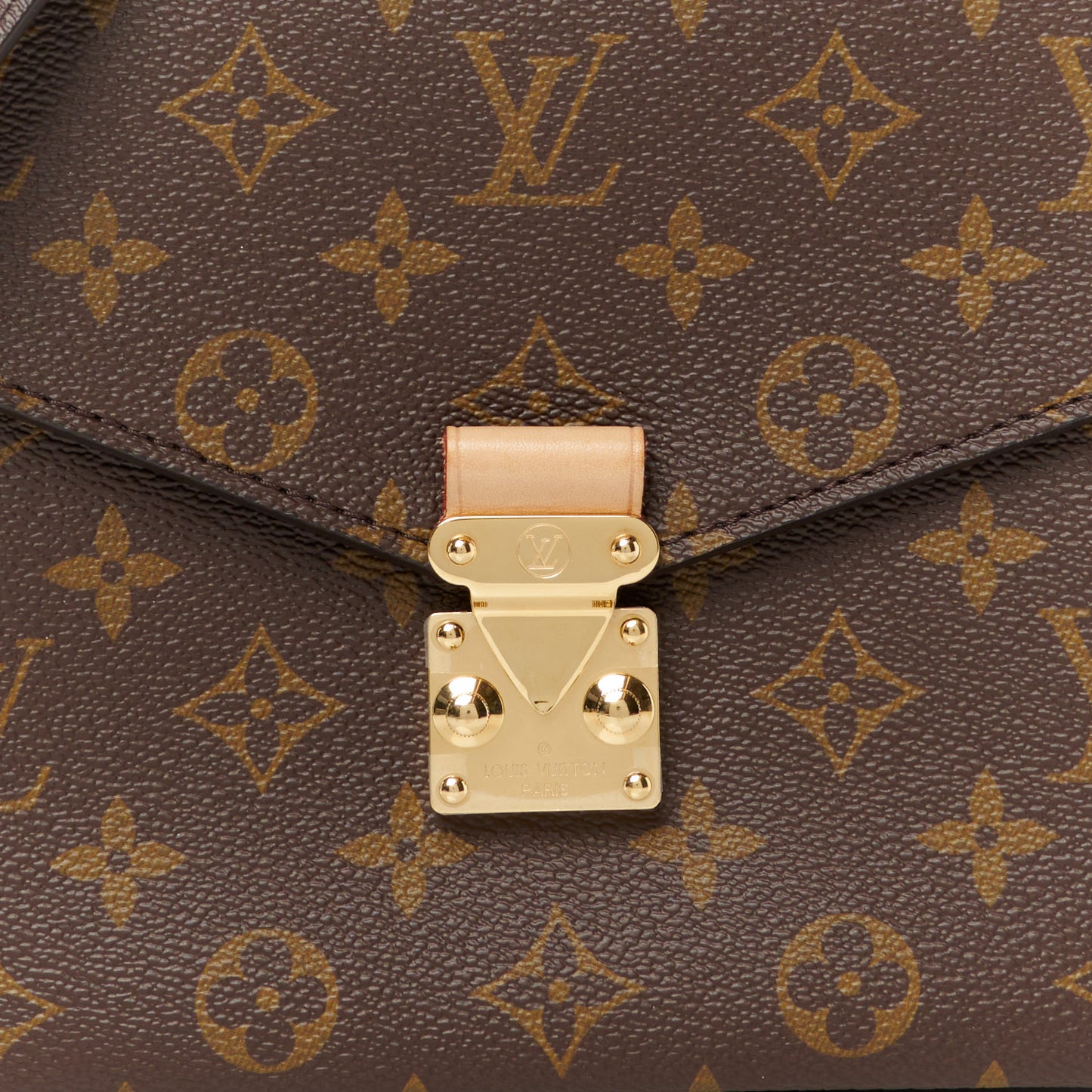 Monogram Pochette Metis