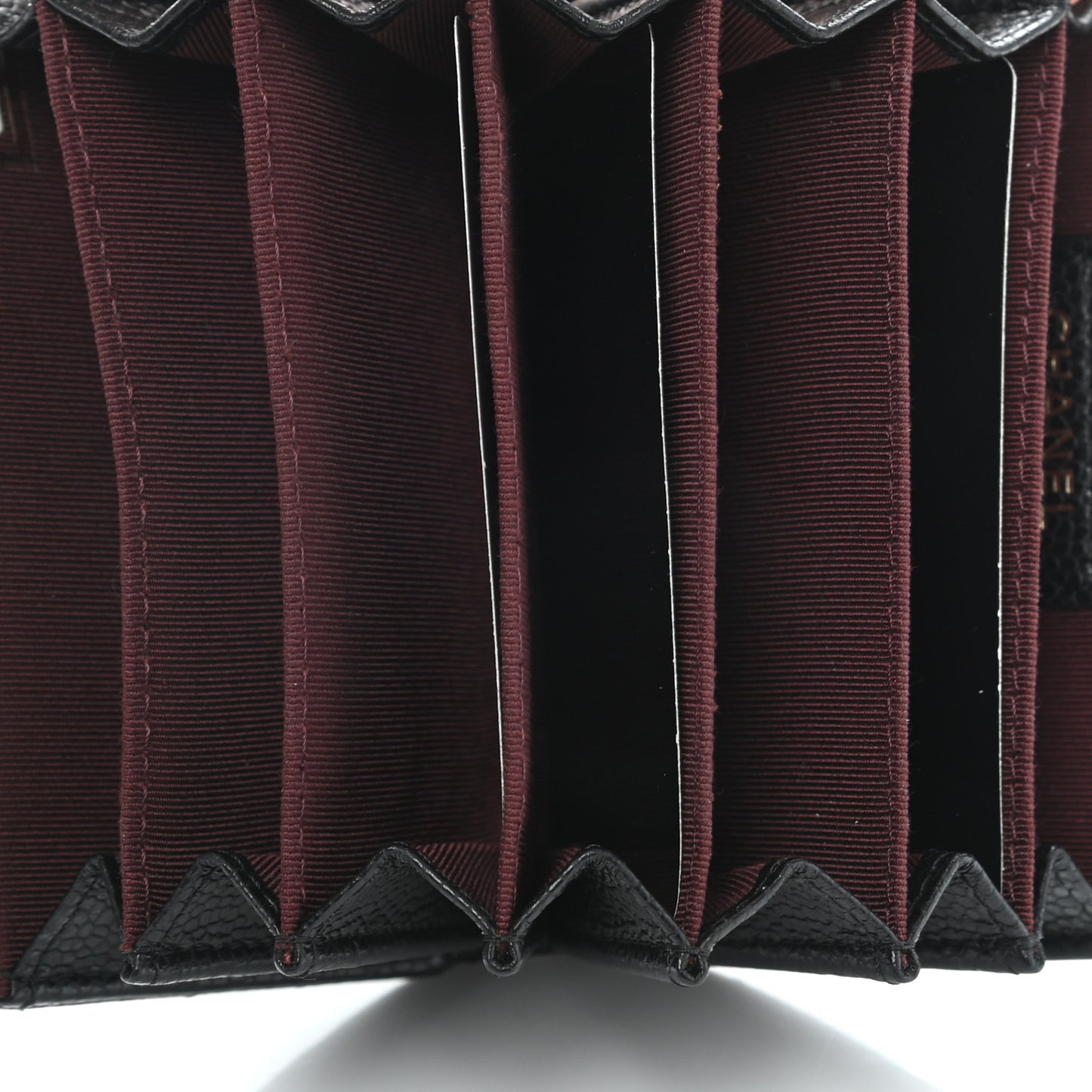 Caviar Quilted Gusseted Card Holder Black