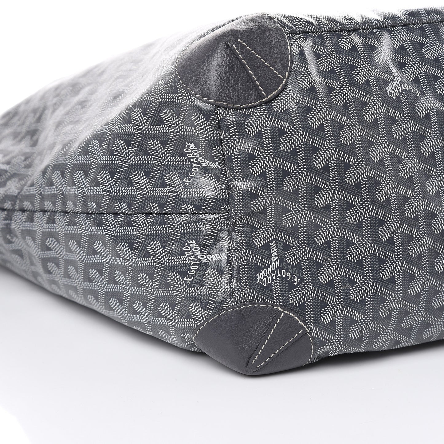 Goyardine Saint Louis GM Grey