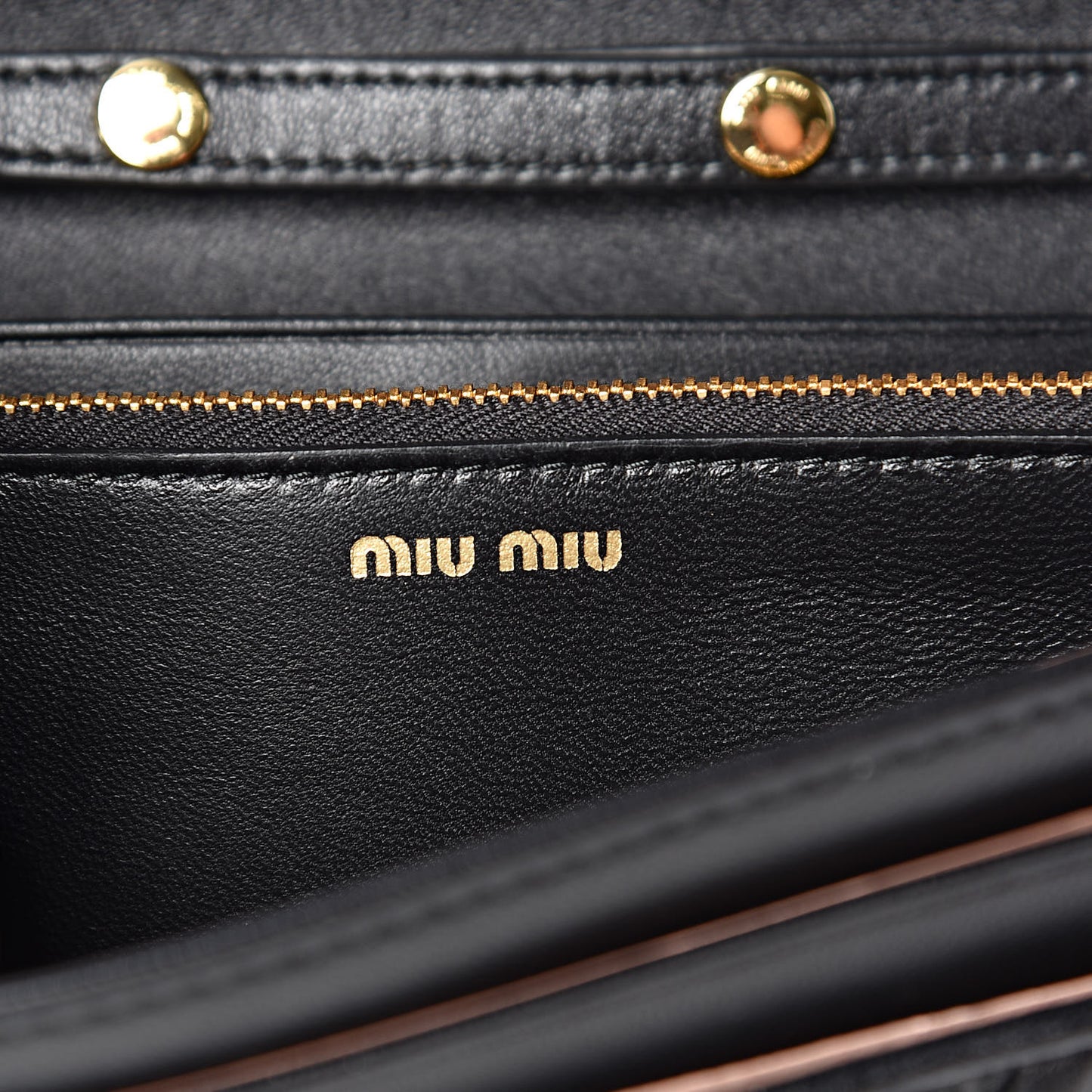 Nappa Matelasse Wallet On Chain Black