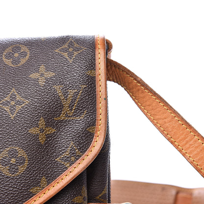 Louis Vuitton Monogram Saumur 30 11 of 18