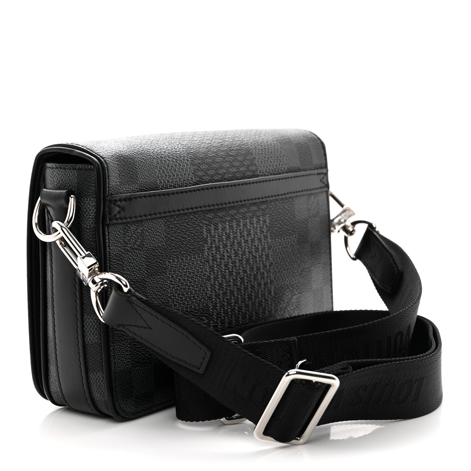Louis Vuitton Damier Graphite 3D Studio Messenger 3 of 9