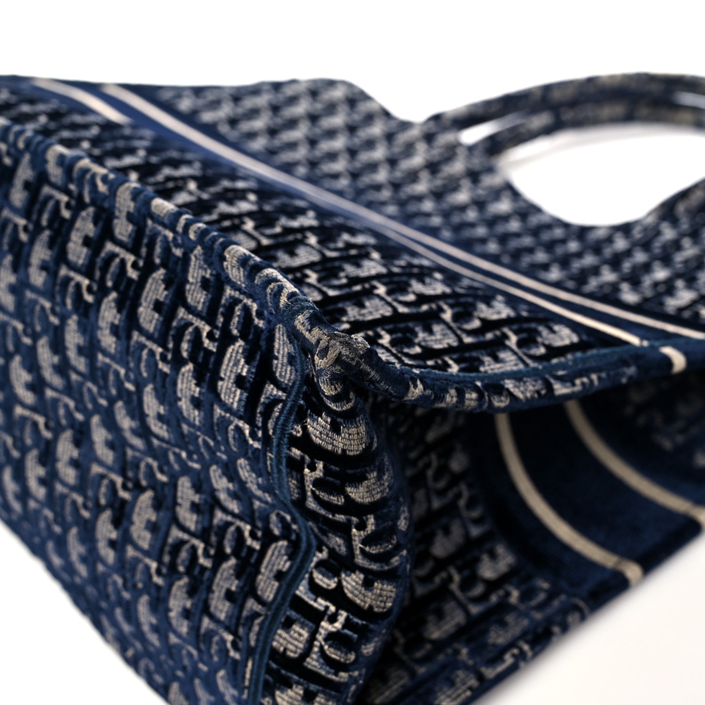 Oblique Velvet Book Tote Blue Multicolor