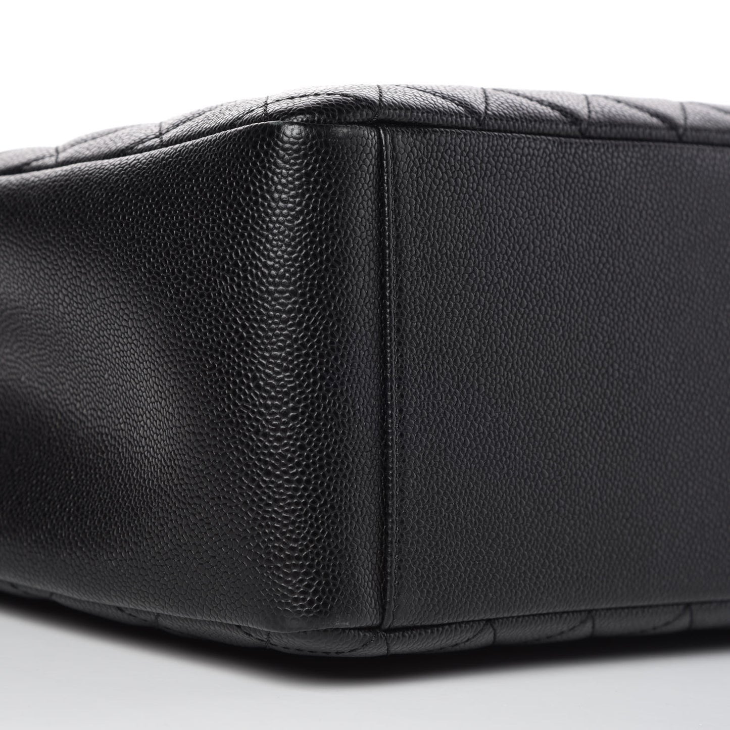 Caviar Quilted Grand Shopping Tote GST Black