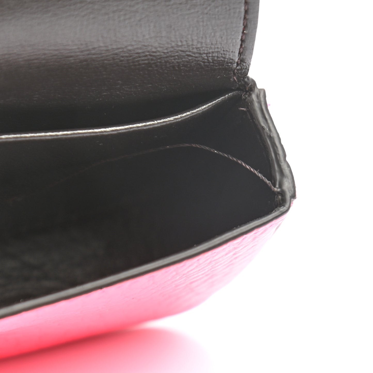 Cuoio Romano Micro Baguette Charm Rosa Fluo