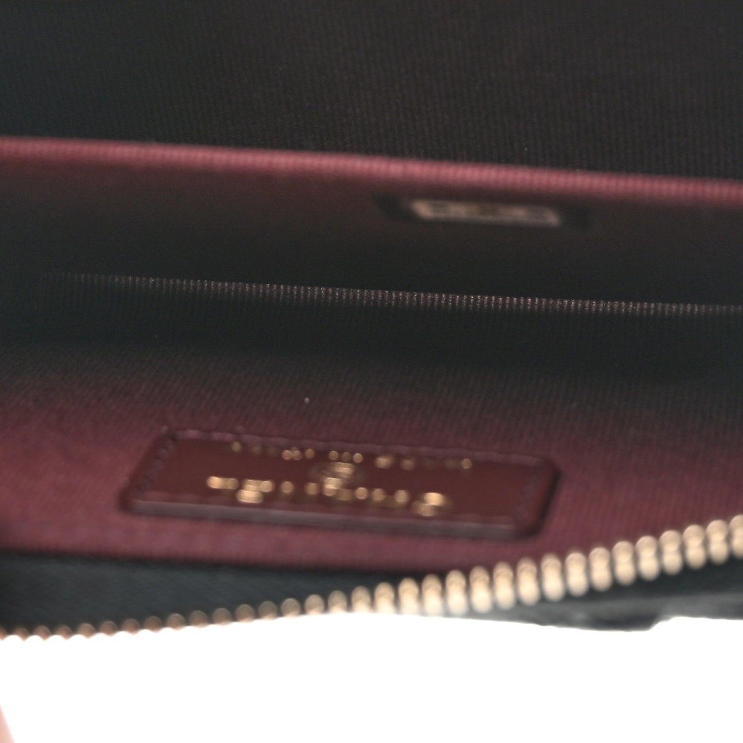 Caviar Quilted Zip Card Holder Black