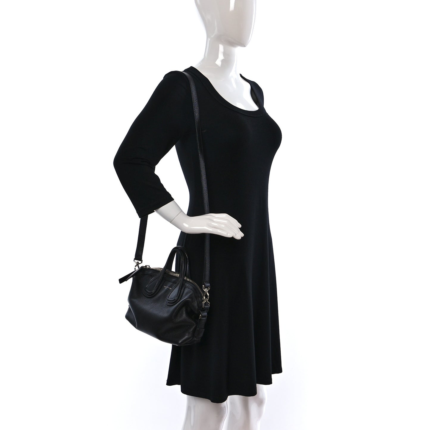 Waxed Calfskin Micro Nightingale Black