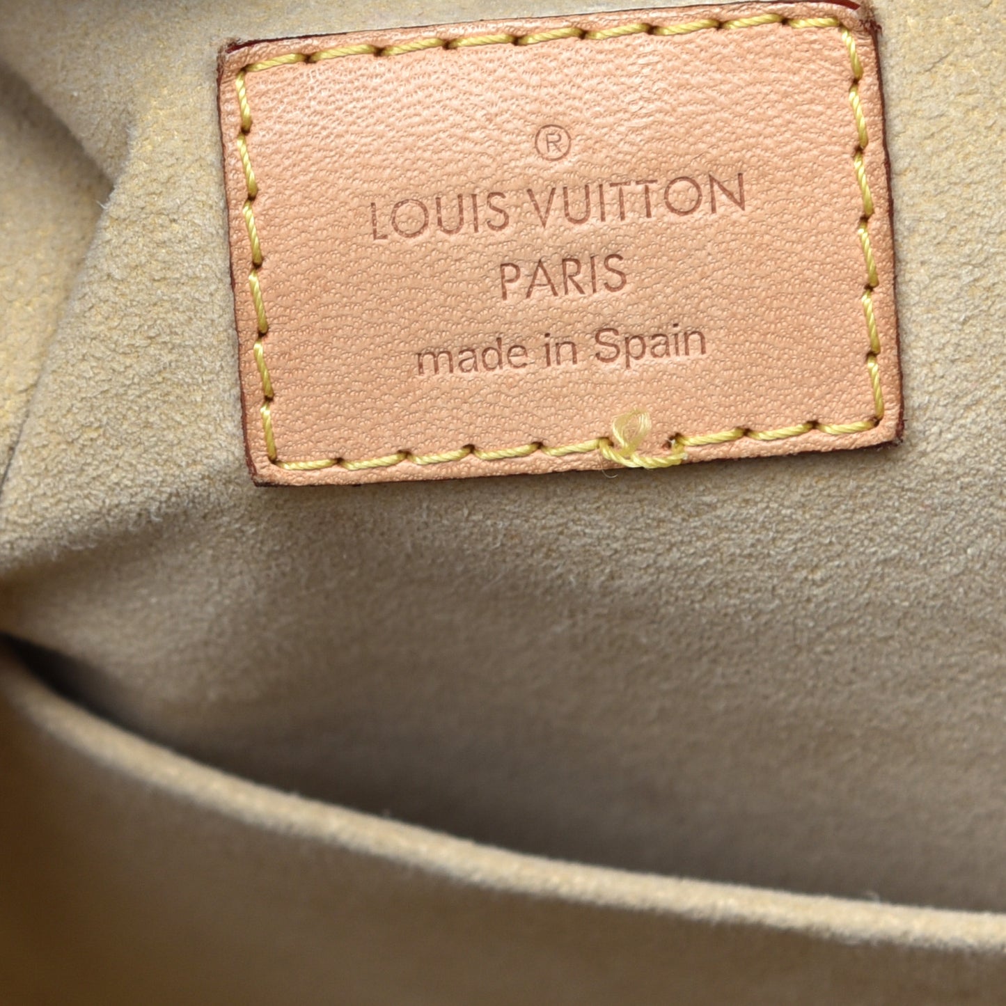 Damier Azur Artsy MM