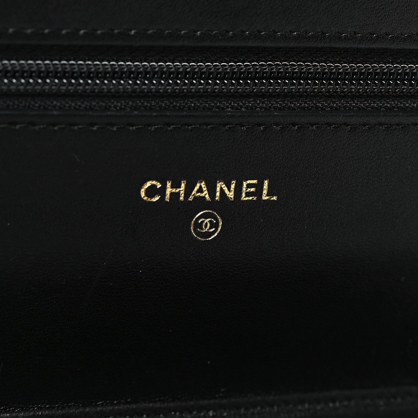 Lambskin Quilted Chain Around Wallet On Chain WOC Black