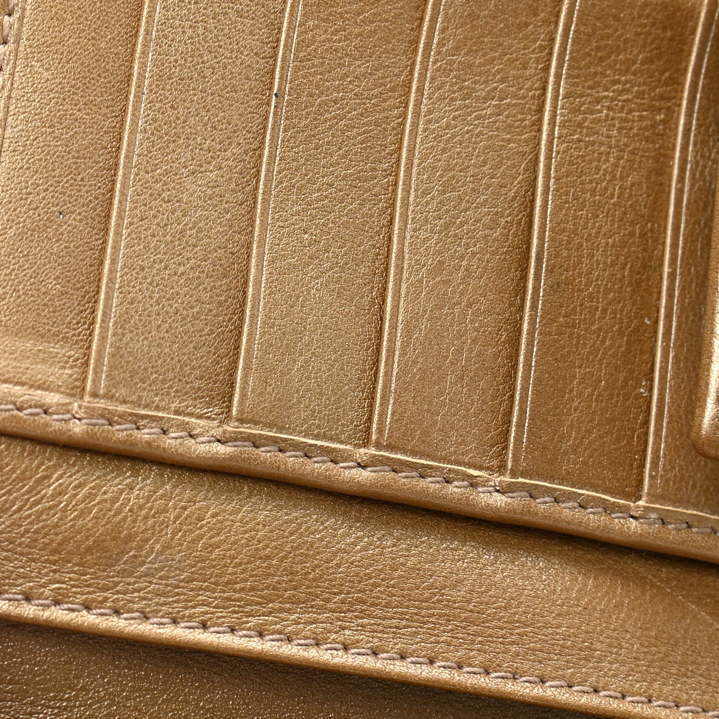 Metallic Guccissima Abbey Continental Wallet Gold