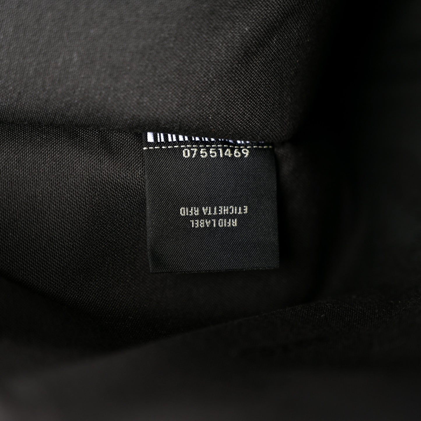 Vitello King Logo Embossed Large Flat Pouch Cuoio