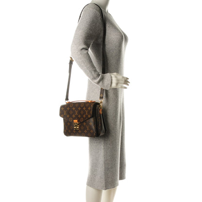 Louis Vuitton Monogram Pochette Metis 2 of 6