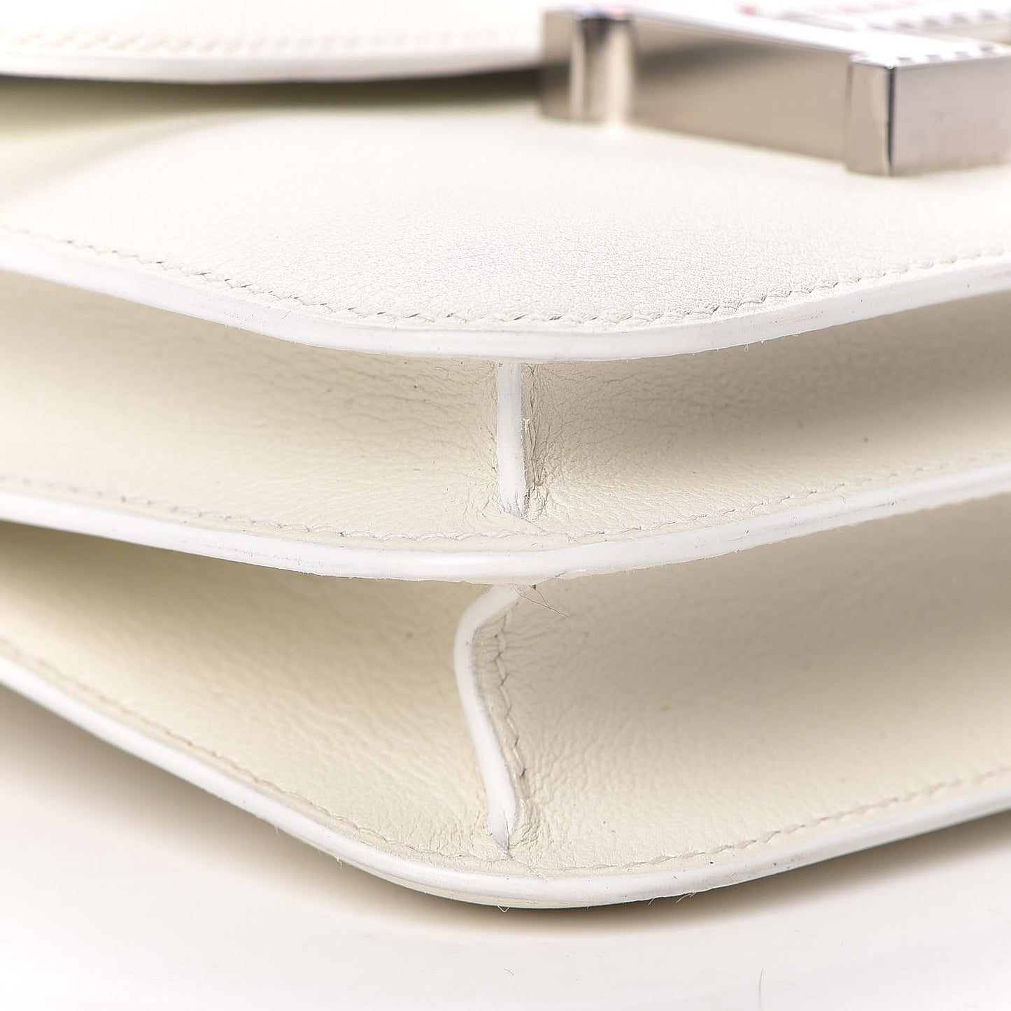 Evercolor Optique Enamel Constance 18 White
