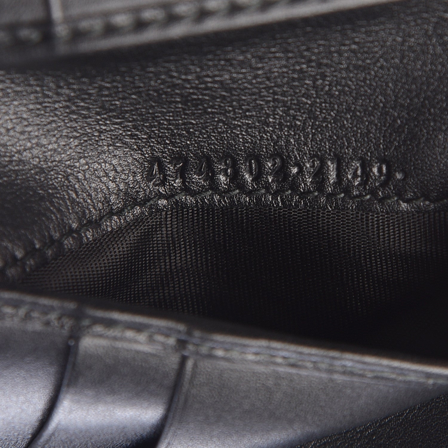 Gucci Calfskin Matelasse GG Marmont Wallet Black 7 of 8