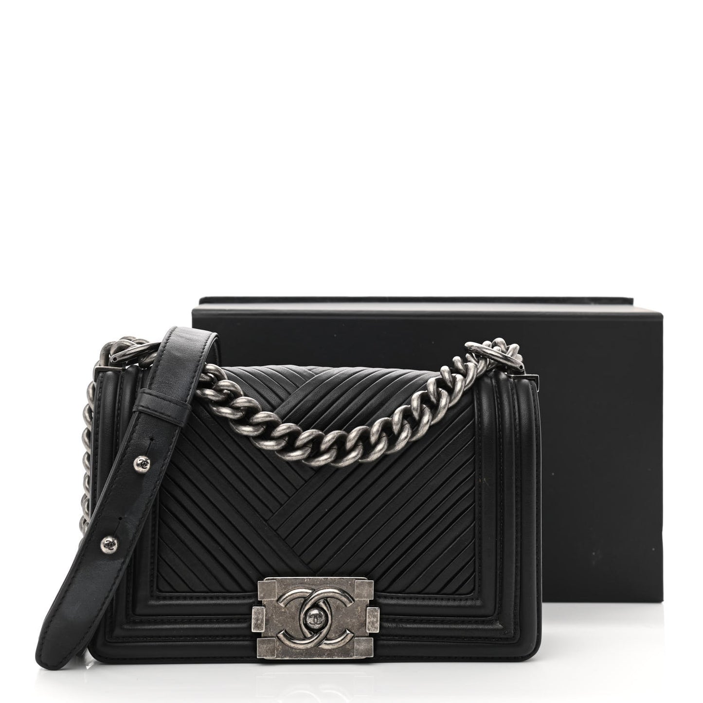 Lambskin Pleated Small Boy Flap Black