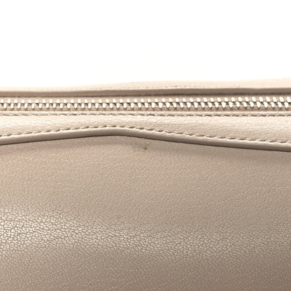 Alaia Shiny Goatskin Medium Le Teckel Bag Grege 10 of 12