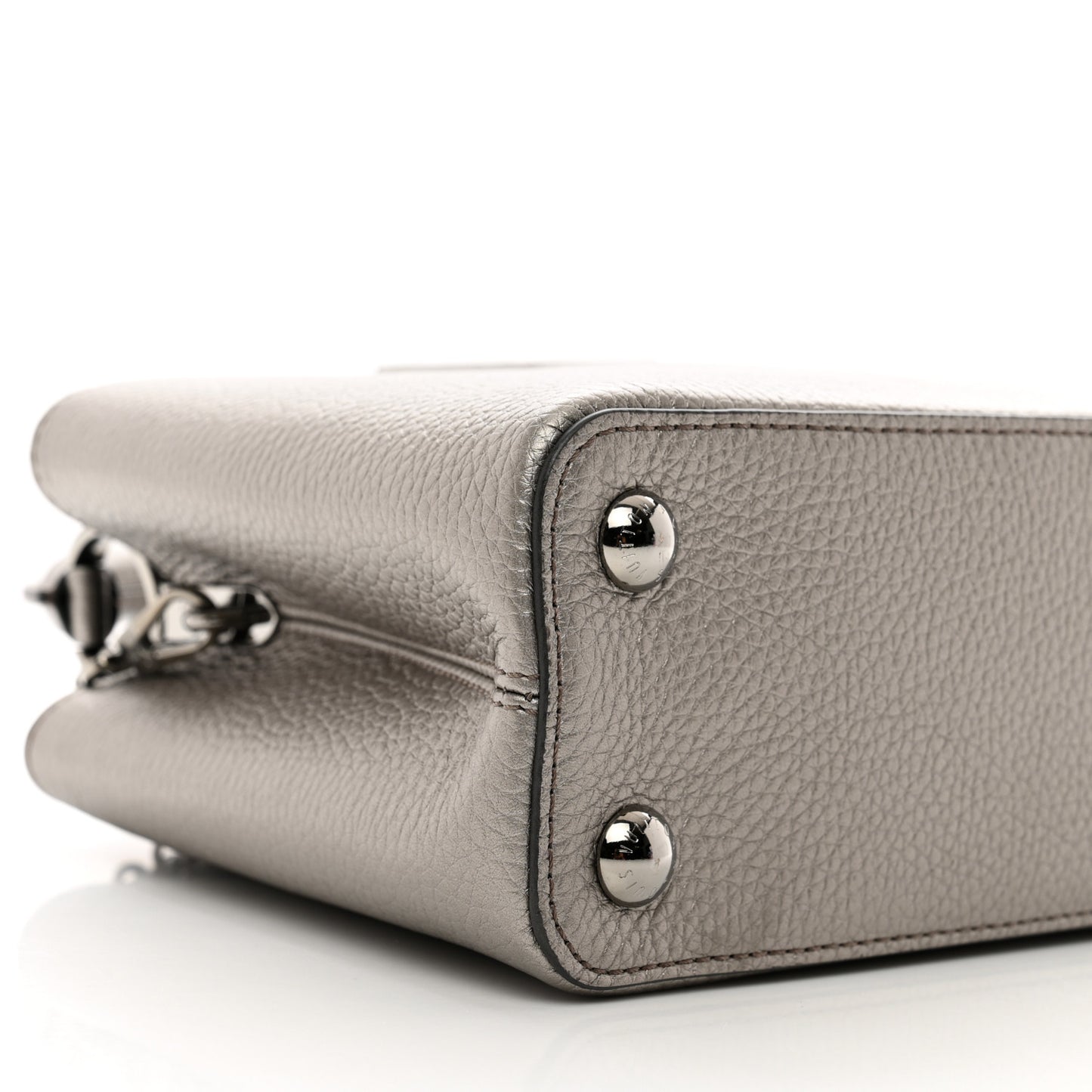 Metallic Calfskin Capucines BB Etain