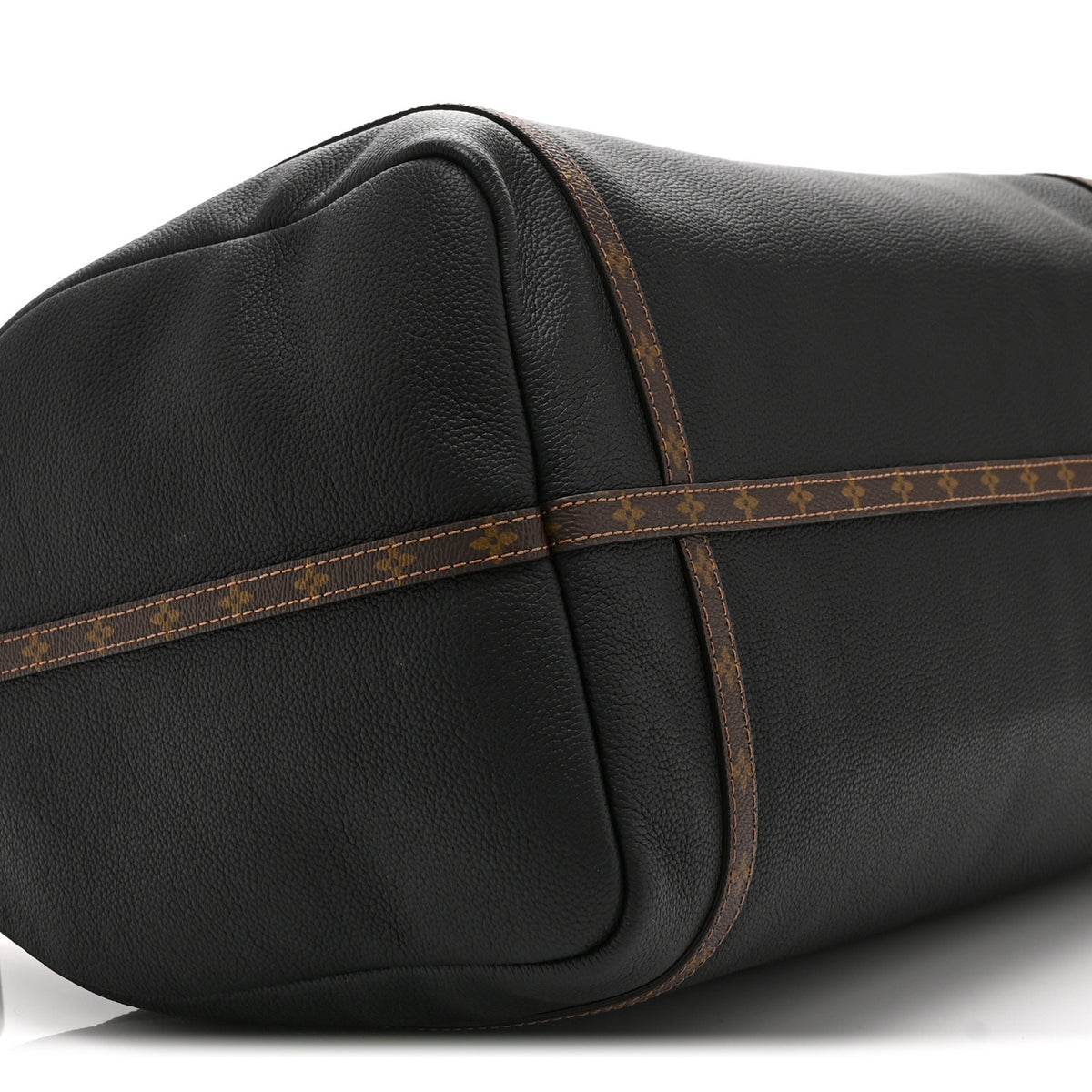 Louis Vuitton Grained Calfskin Monogram Express Travel Black 8 of 9
