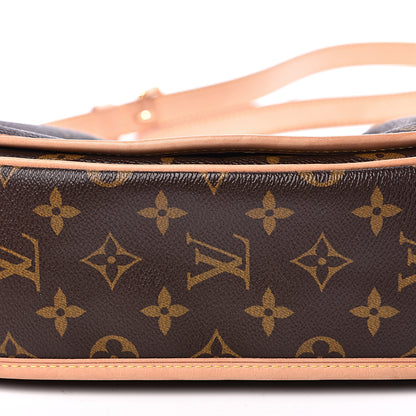 Louis Vuitton Monogram Menilmontant PM 7 of 12