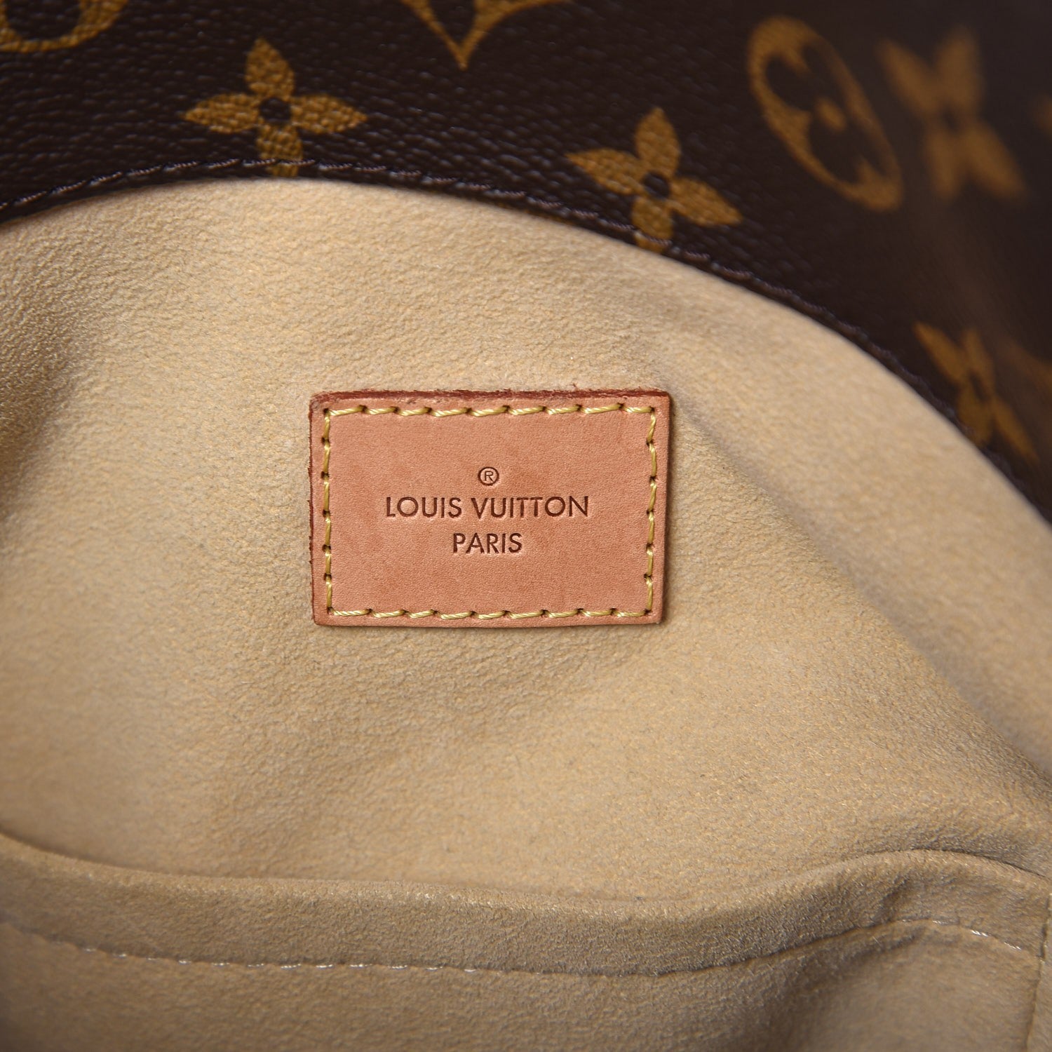 Louis Vuitton Monogram Artsy MM 6 of 9