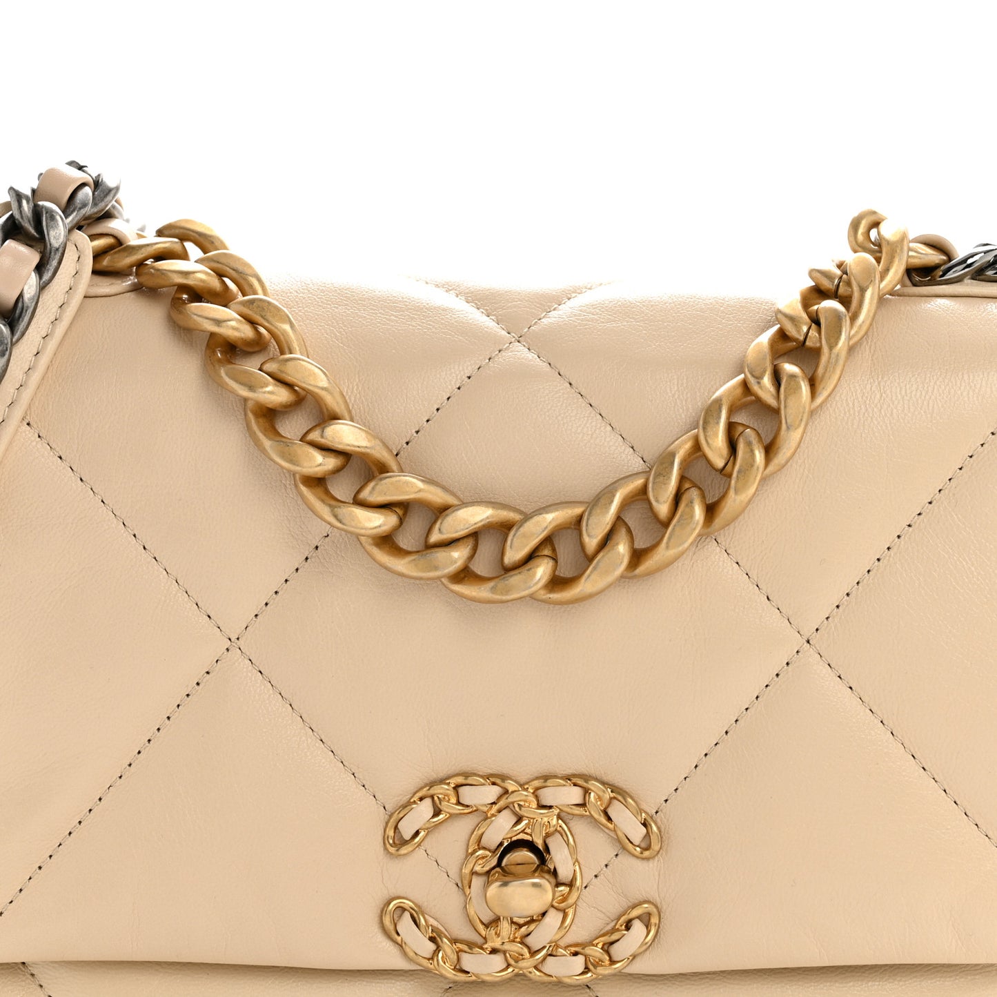 Lambskin Quilted Medium Chanel 19 Flap Beige