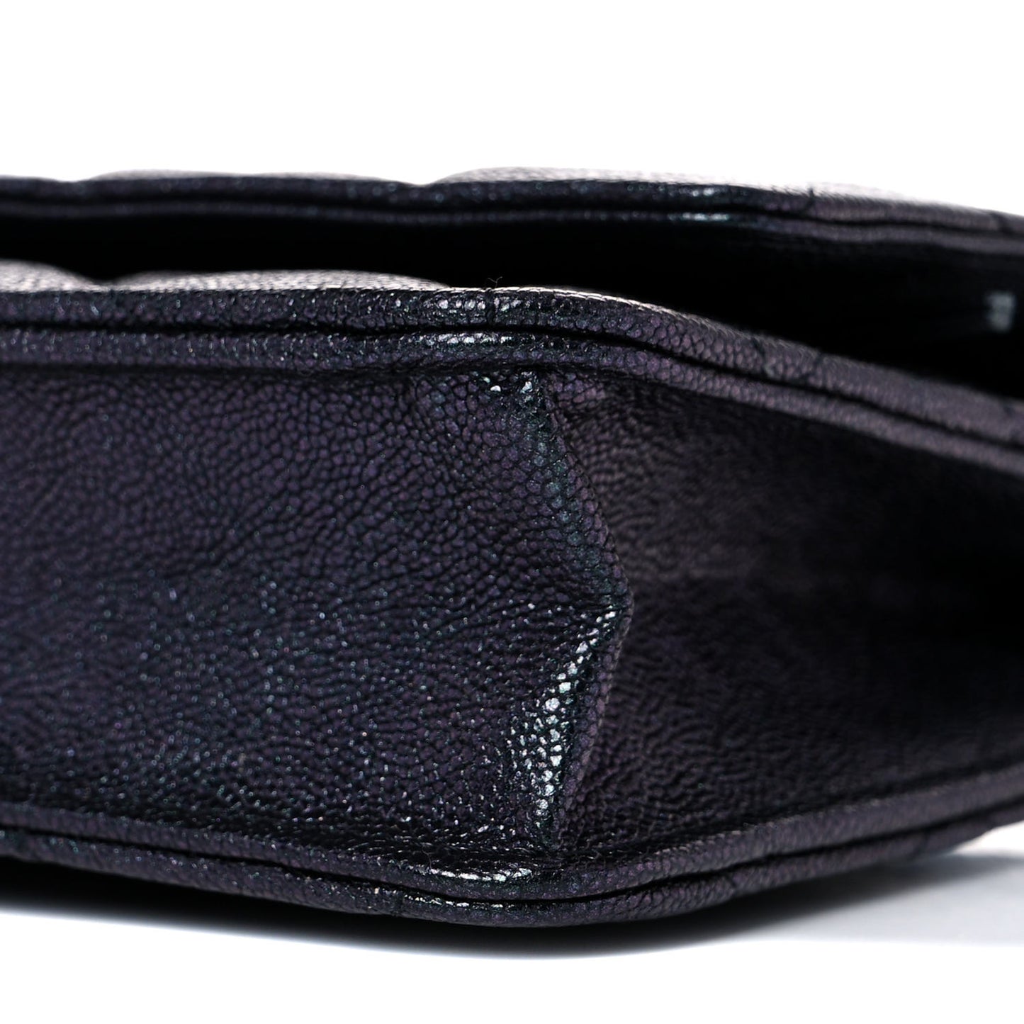 Iridescent Caviar Quilted Wallet On Chain WOC Black