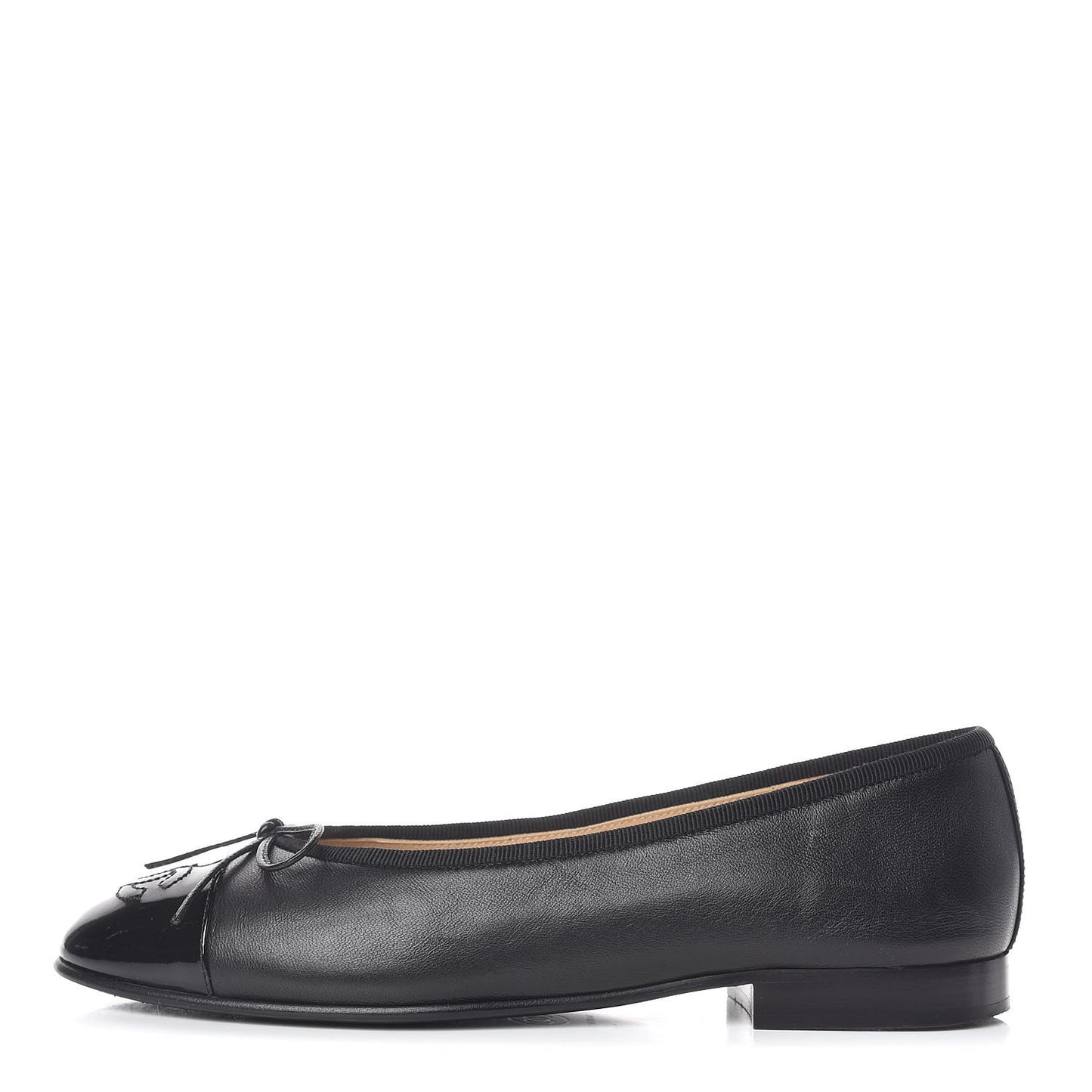 Lambskin Patent CC Cap Toe Ballerina Flats 36 Black