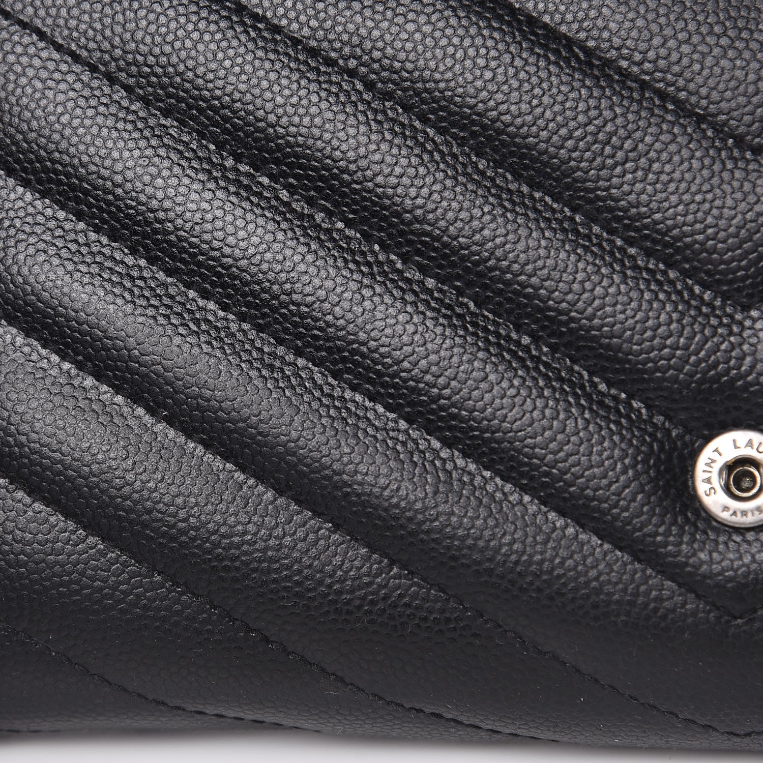 Saint Laurent Grain De Poudre Matelasse Chevron Monogram Flap Wallet Black 12 of 13