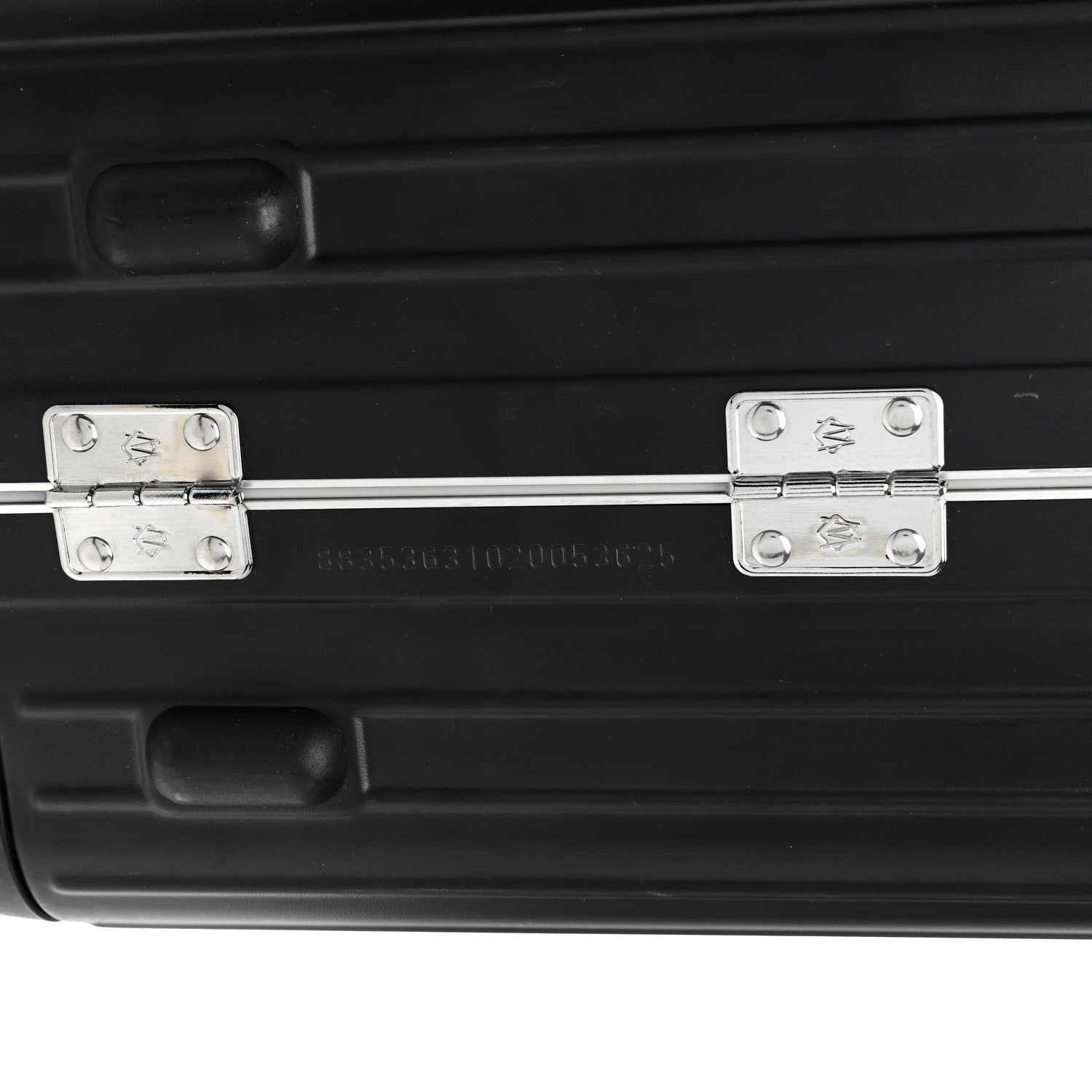 Rimowa Polycarbonate Aluminum Hybrid Cabin Matte Black 11 of 11